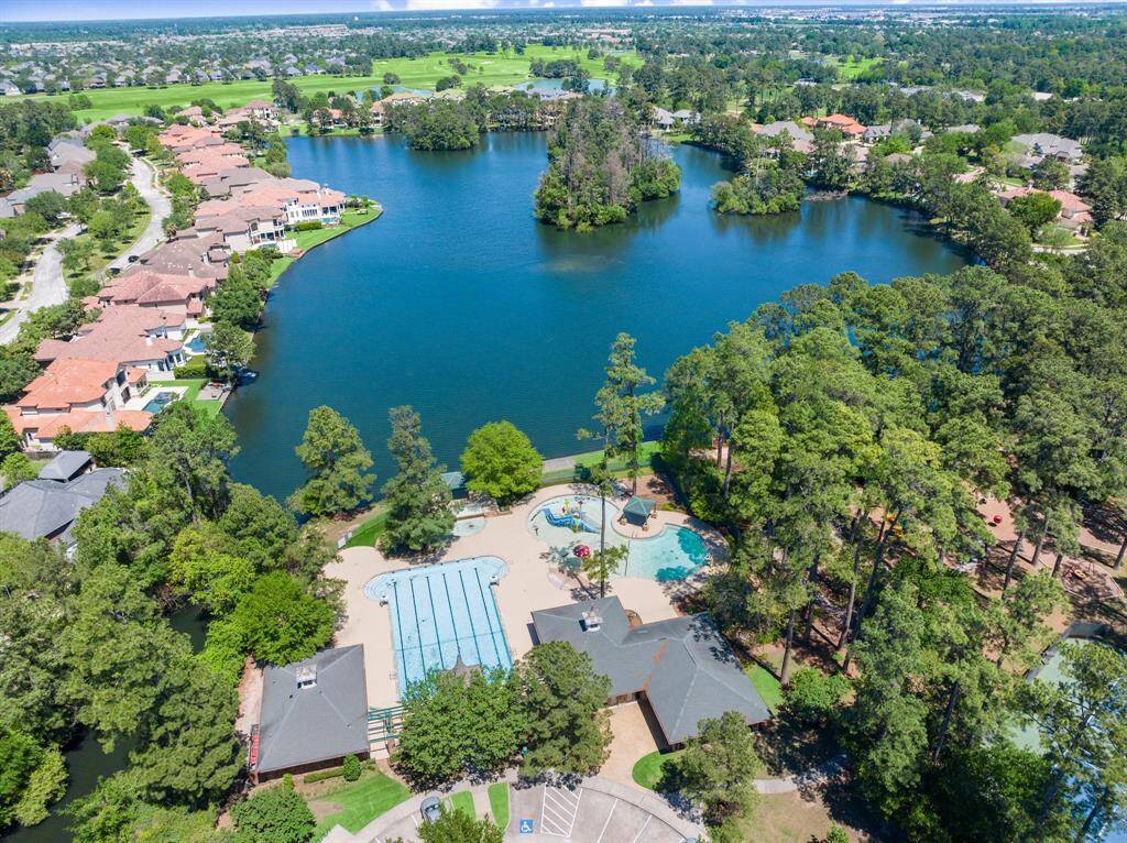 Gleannloch Farms residents enjoy several pools, parks, tennis and pickleball courts