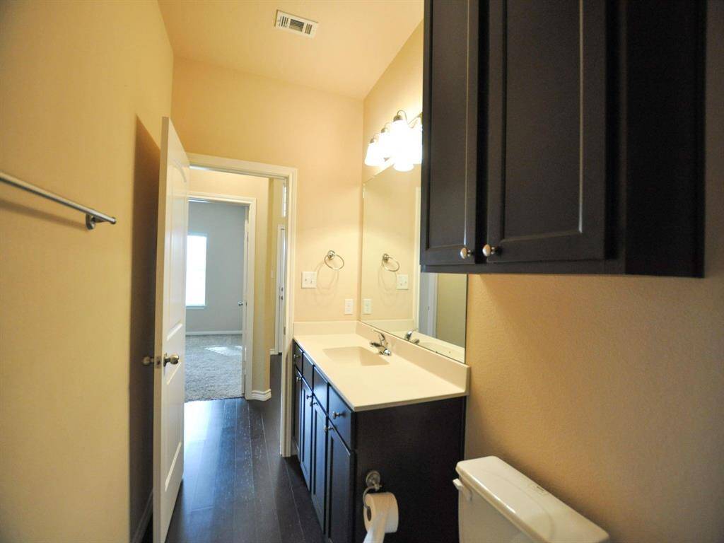 Guest bathroom