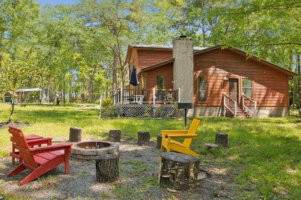 MAIN HOUSE FIREPIT