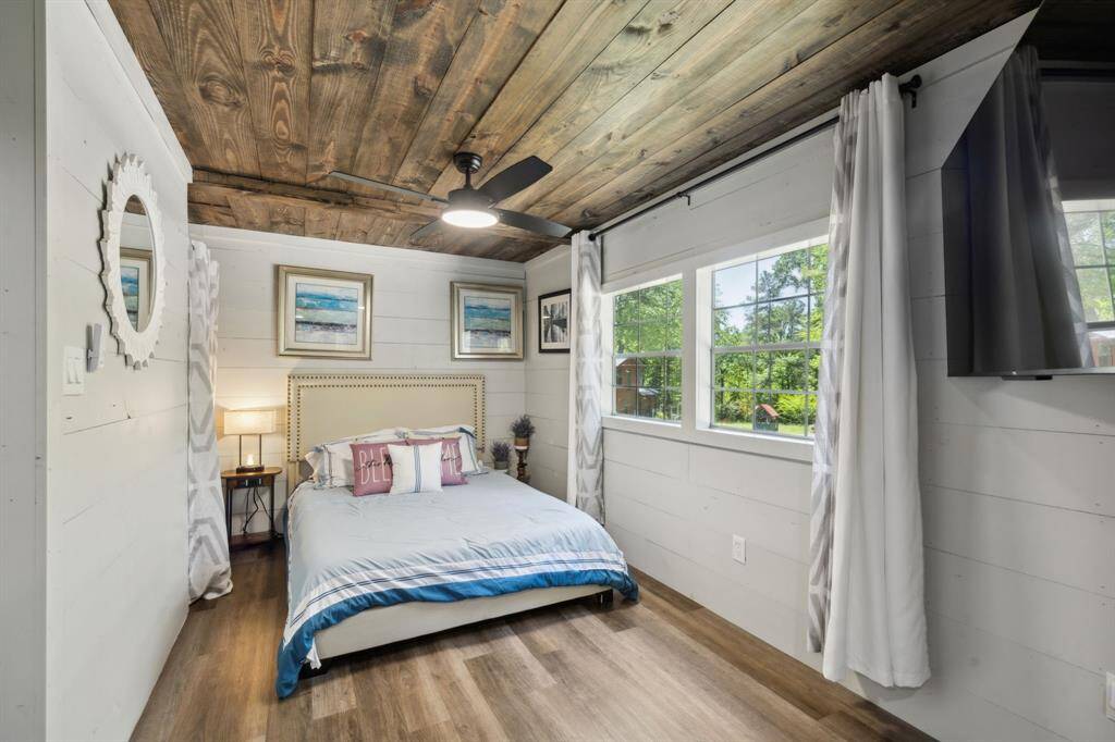 GUEST HOUSE #2/ CABIN