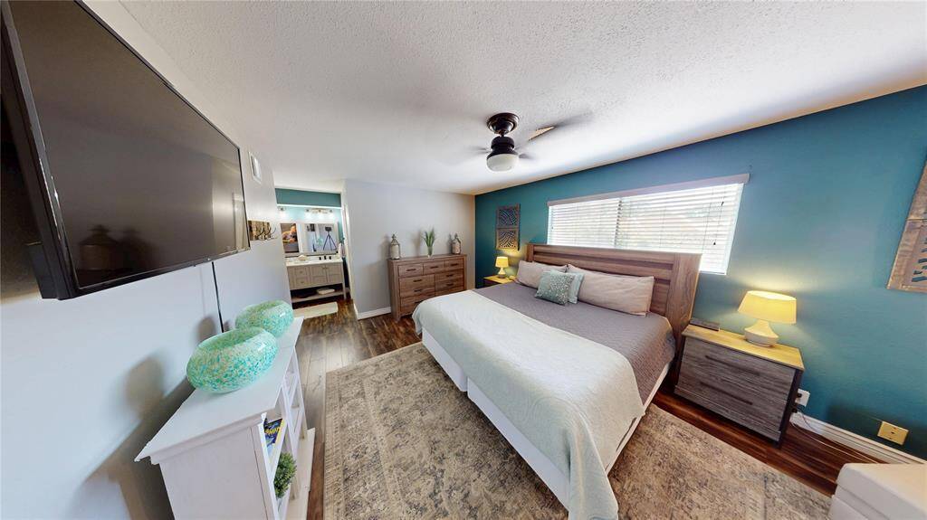 Primary en suite located on the second floor main living.