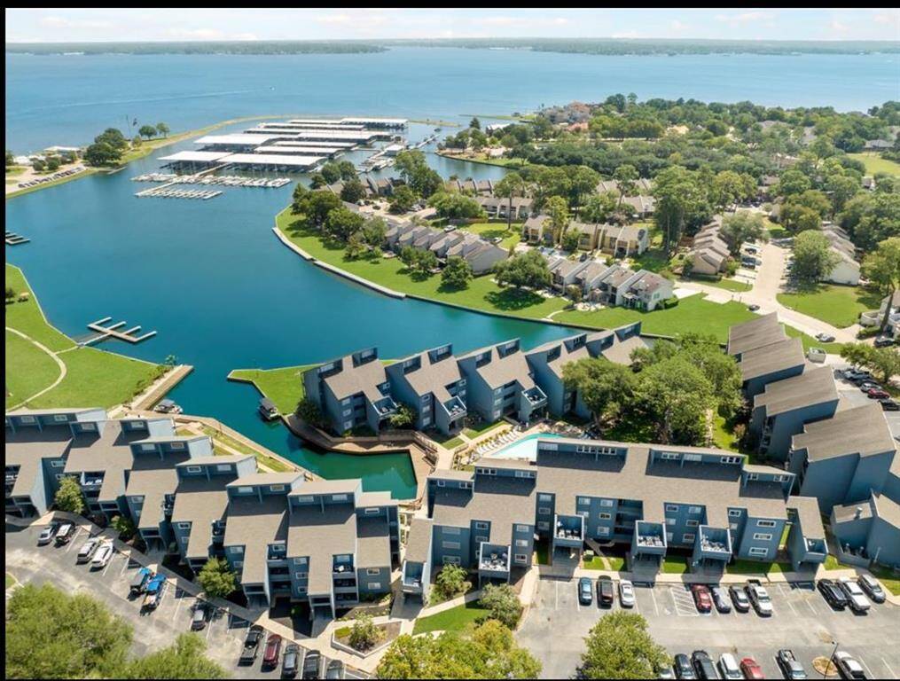 Great view of the lake on the Walden side