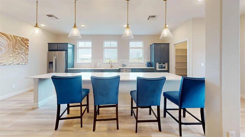 Clubhouse Kitchen