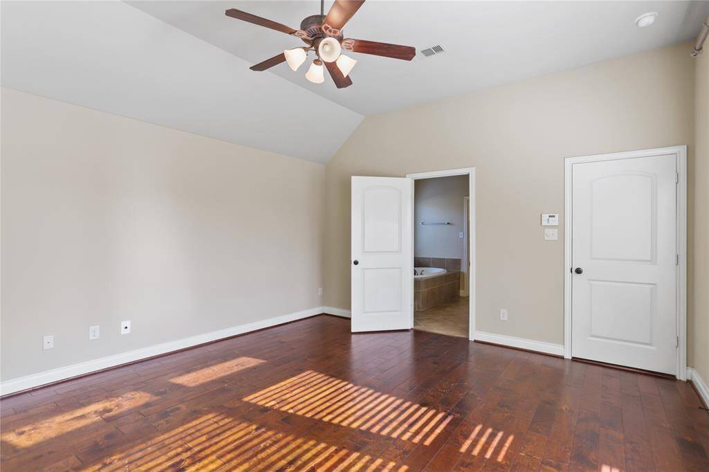 Spacious Bedroom