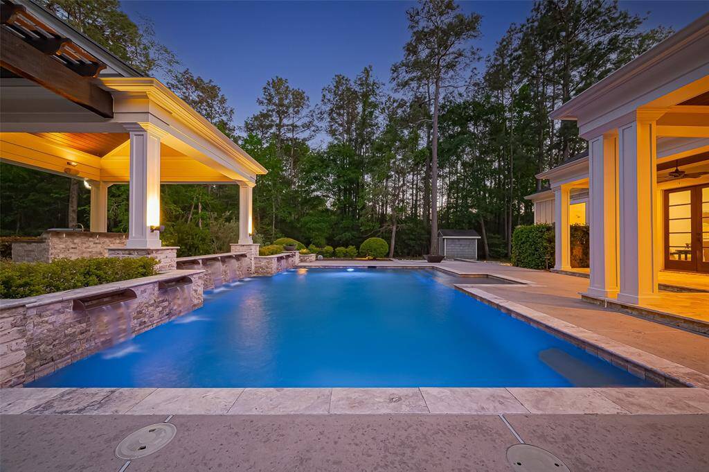 Watch the stars and float the evenings away in your very own oasis.