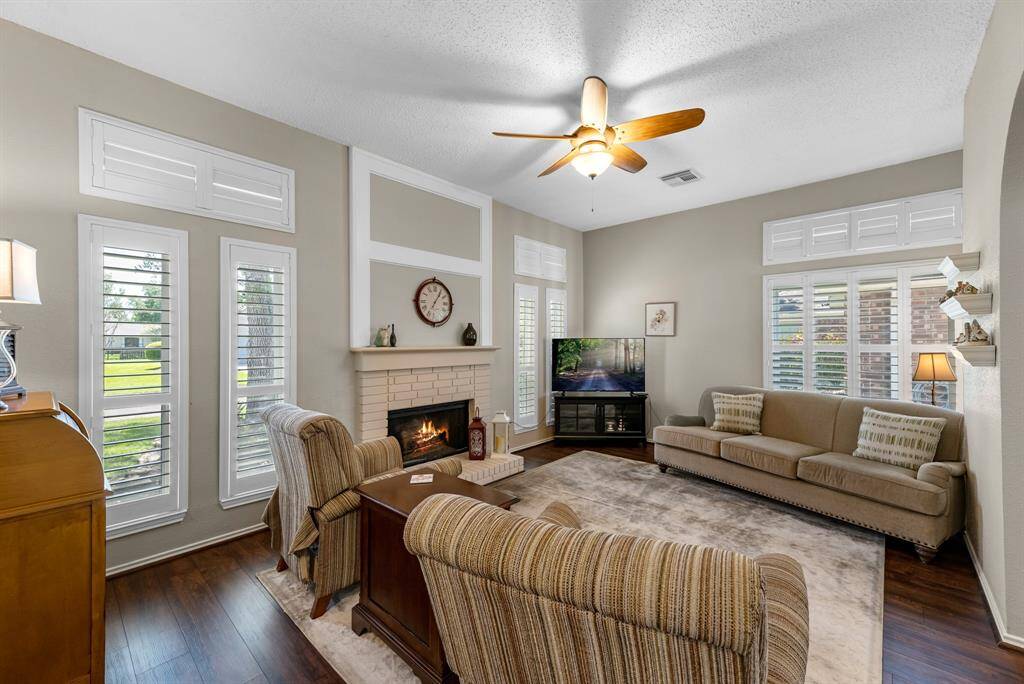 Front living area