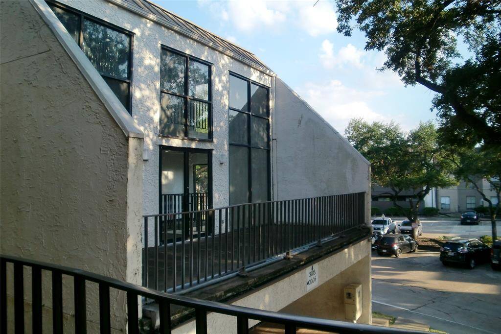 Spacious second-floor terrace for relaxing and entertaining.