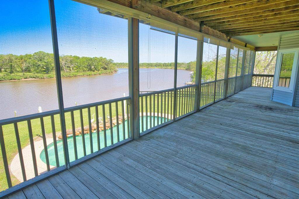 Walk-around deck gives you great views of the river & nature