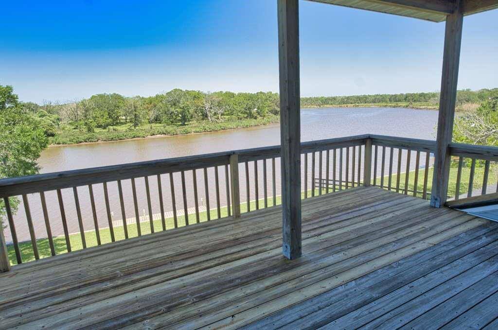 What a View of this Top Floor Balcony!