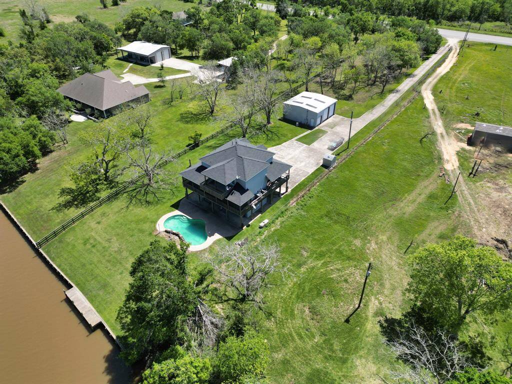Ariel view of the Concrete Driveway to the home.