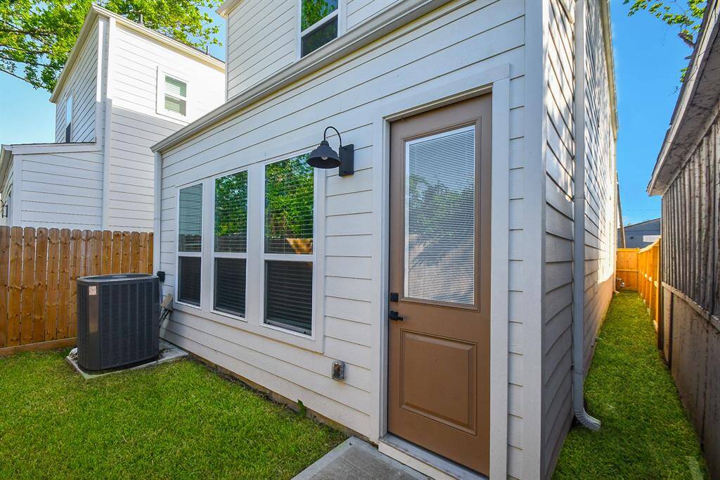 The backyard is ideal for relaxing weekends or quiet evenings after work, offering a peaceful retreat.