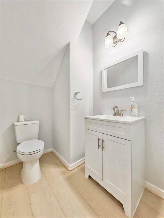 Downstairs half bathroom