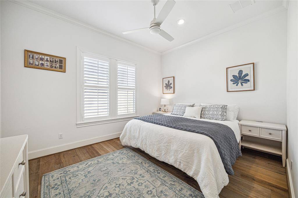 Here's the second secondary bedroom on the second floor.  It's rare to get three on the same level.