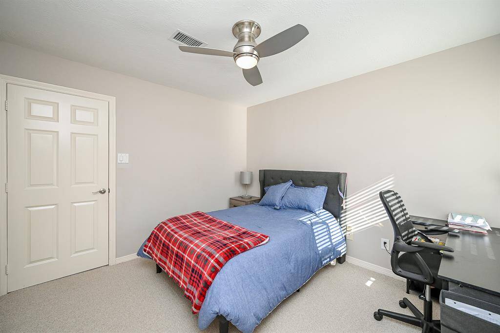 Carpeted, secondary bedrooms are spacious, so don't worry about your bedroom furnishings not making it through the door!