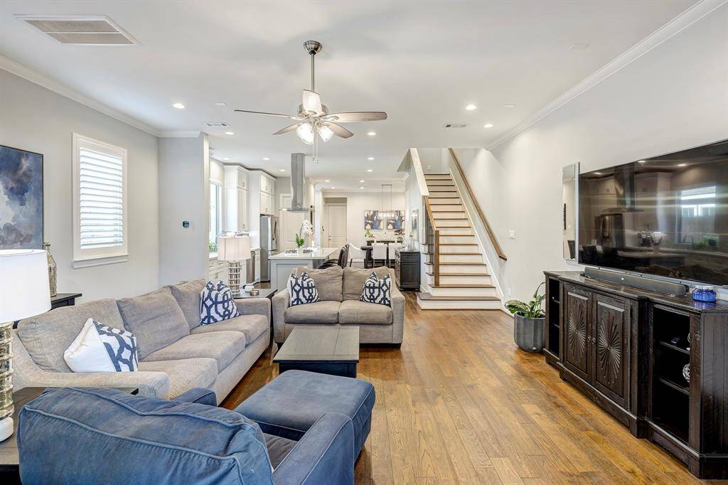 Viewing towards the staircase and kitchen.