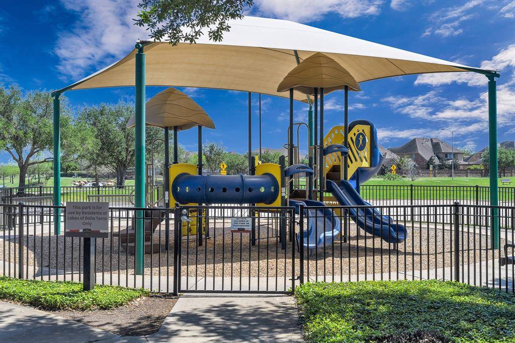 Playground, walking distance from your front door.