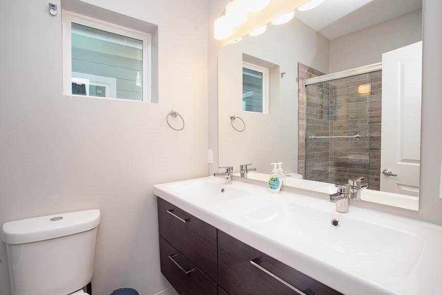 Primary Bath- Double Sinks