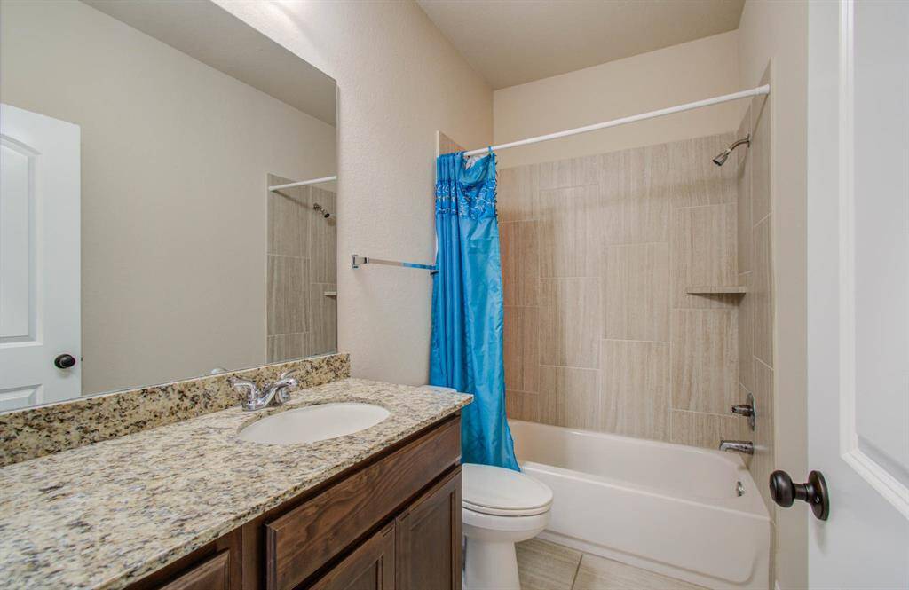bathroom on 1st floor