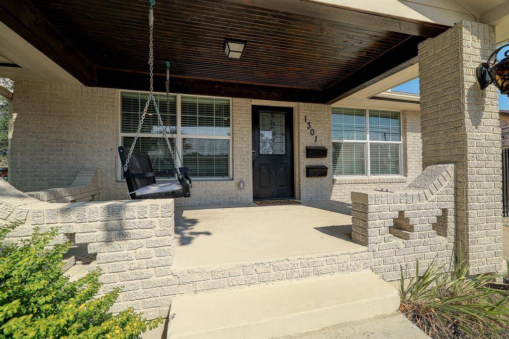 Charming front porch