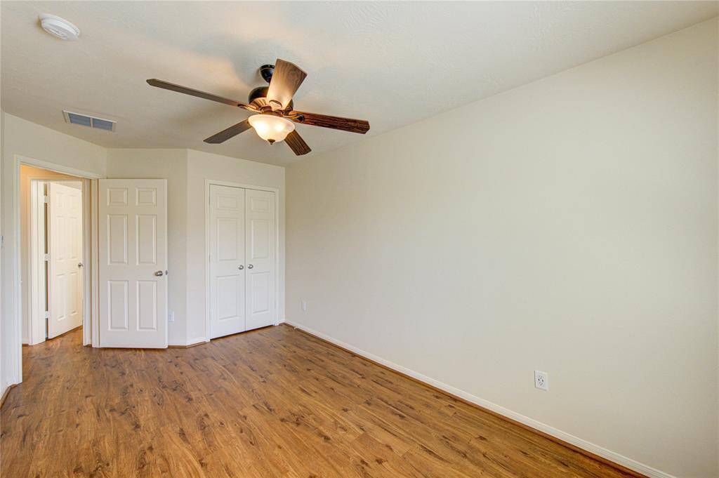 Upstairs Bedroom 2