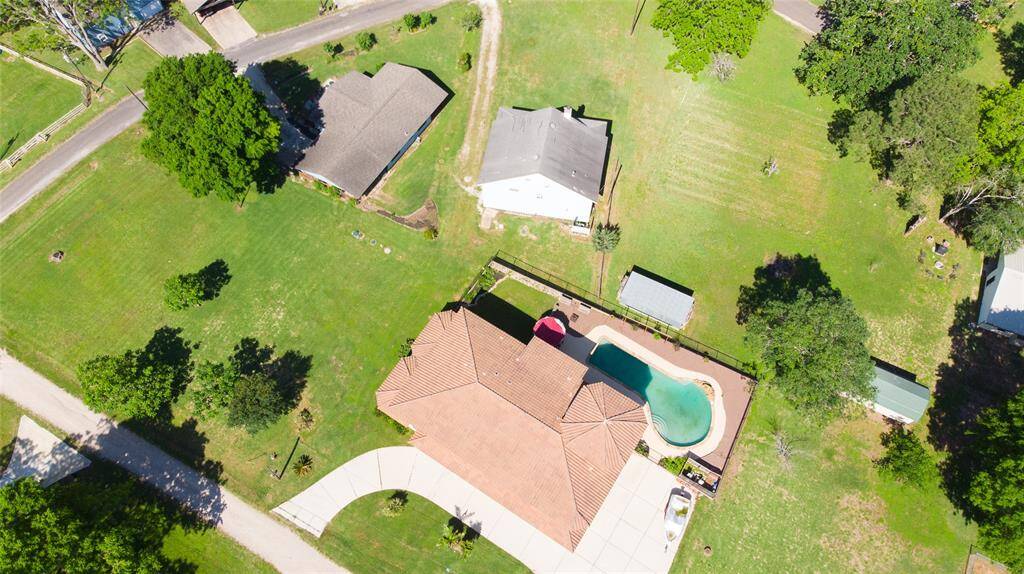 Situated on 1/2 ac