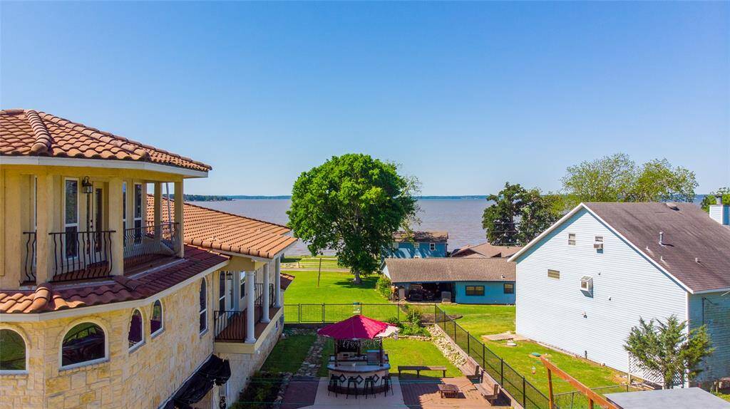 You can see the lake from every room