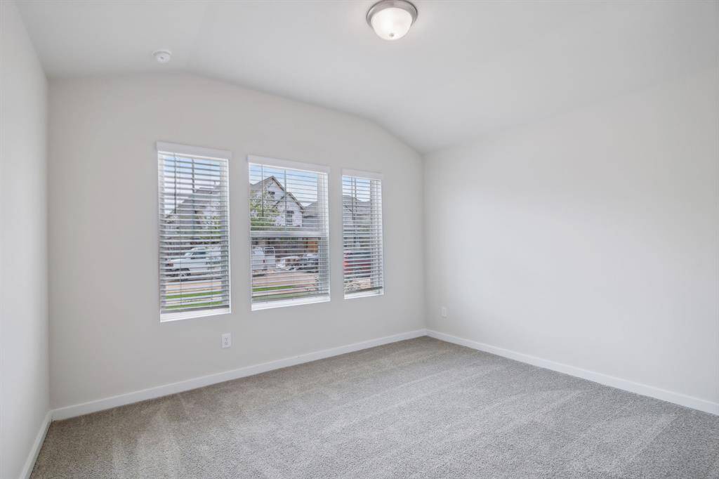 Photo is not of the actual home but is an inspirational photo of builder’s model home and may depict options, furnishings, and/or decorator features that are not included.
