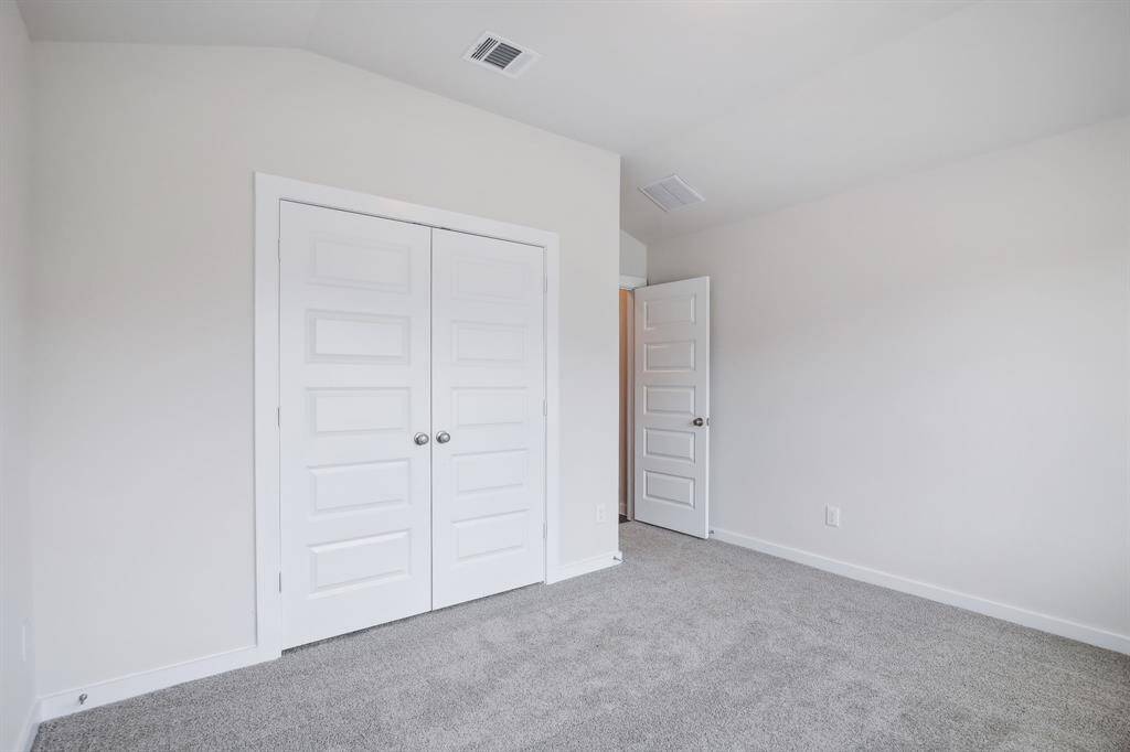 Photo is not of the actual home but is an inspirational photo of builder’s model home and may depict options, furnishings, and/or decorator features that are not included.