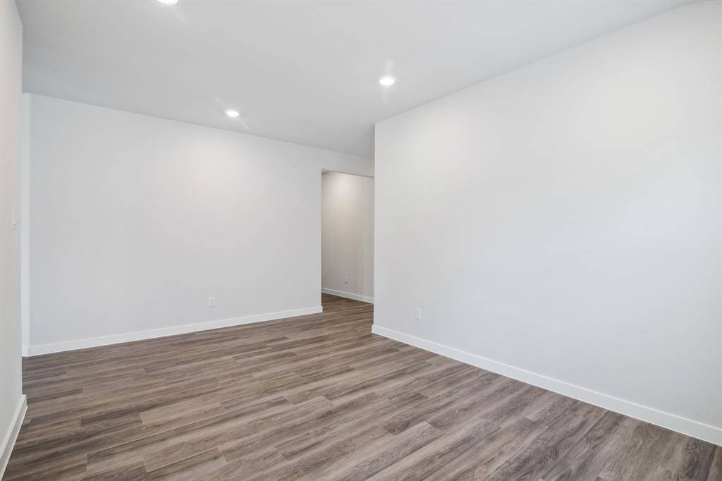 Photo is not of the actual home but is an inspirational photo of builder’s model home and may depict options, furnishings, and/or decorator features that are not included.
