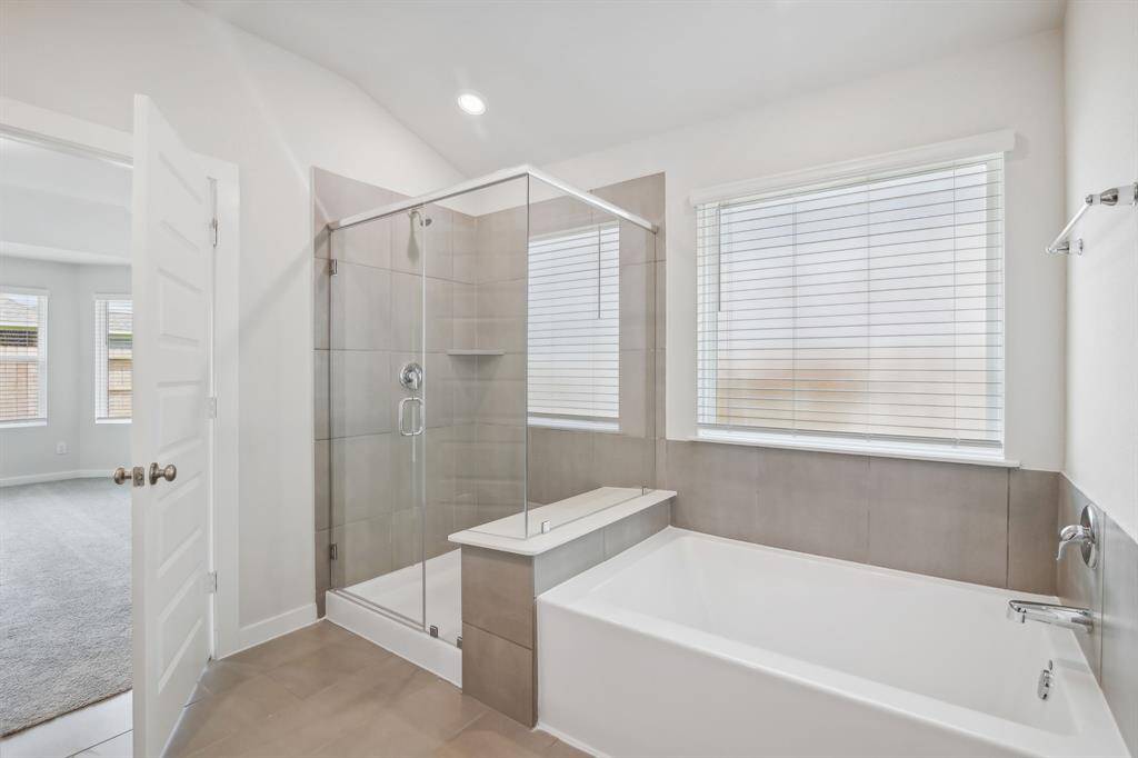 Photo is not of the actual home but is an inspirational photo of builder’s model home and may depict options, furnishings, and/or decorator features that are not included.