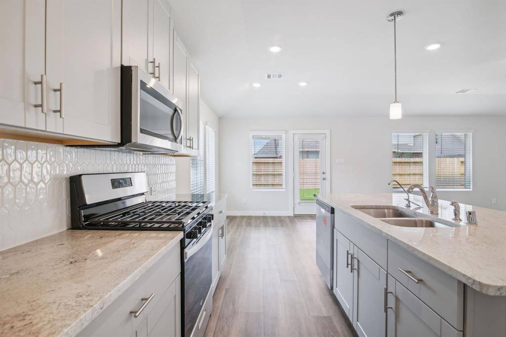 Photo is not of the actual home but is an inspirational photo of builder’s model home and may depict options, furnishings, and/or decorator features that are not included.