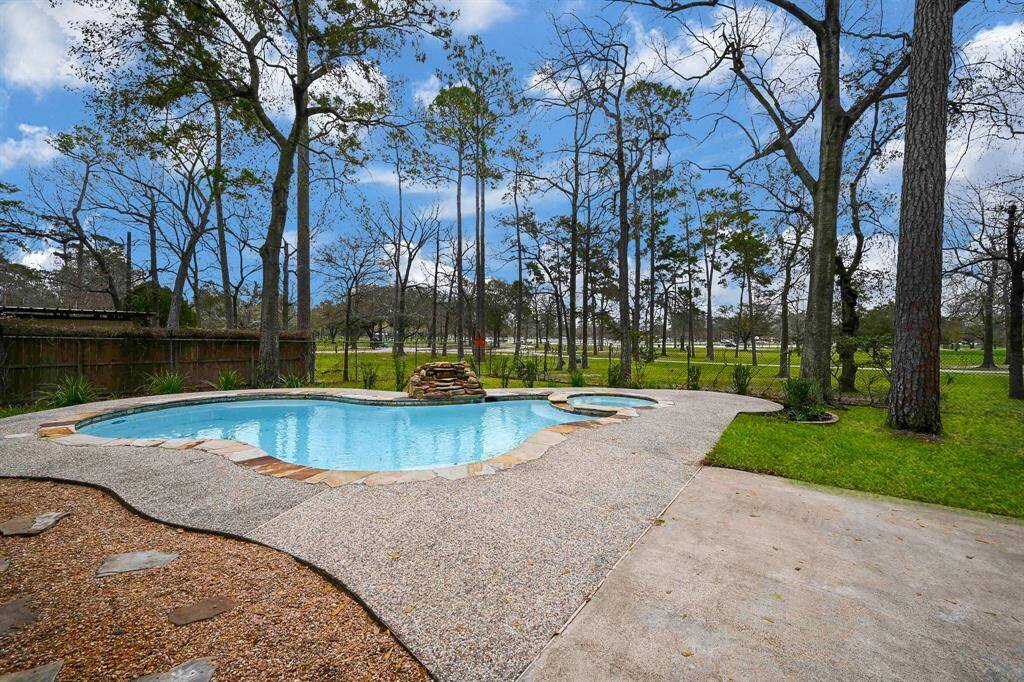 You will love the backyard with amazing views of Meyer Park.  Lots of trees and greenery!