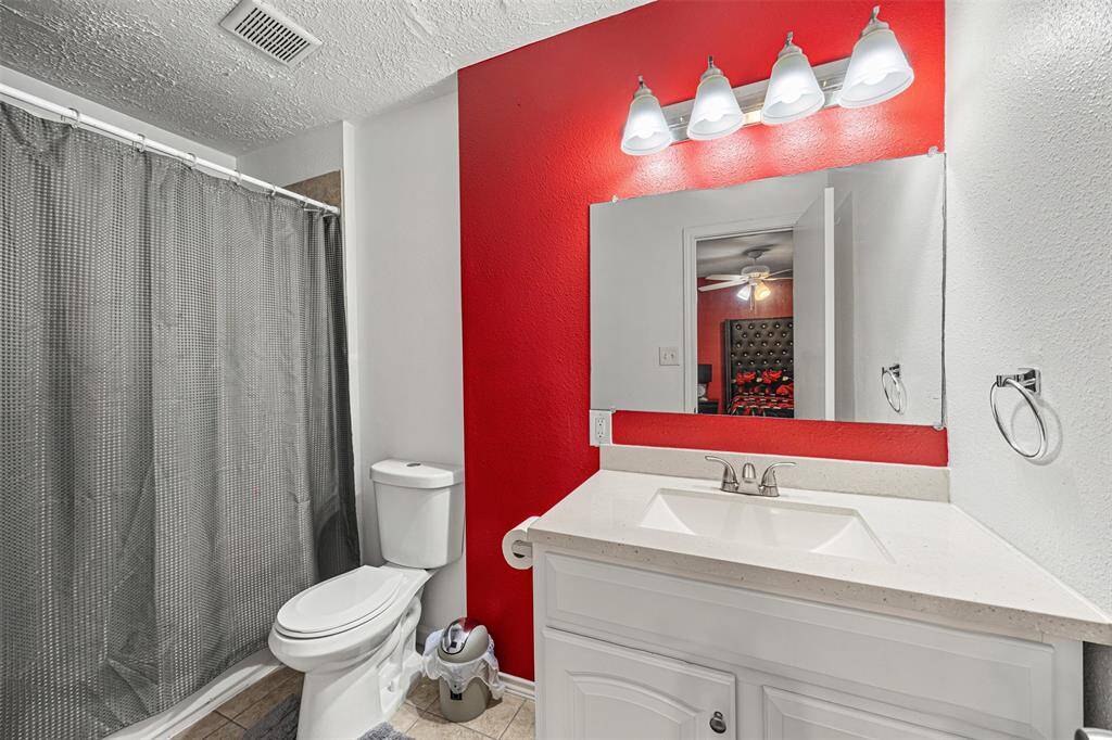 Owner suite Bathroom