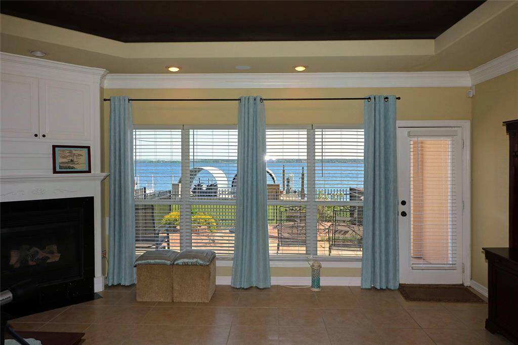 Living Rm