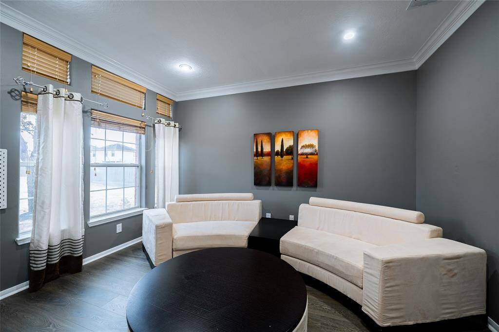 Den/ Furniture Included