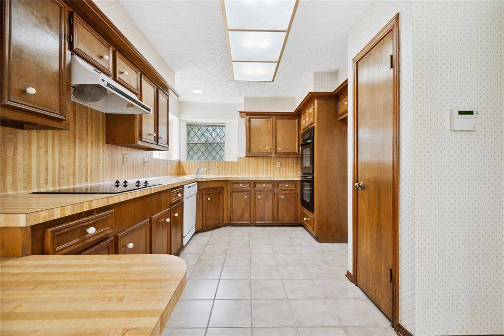 Master/Primary bedroom