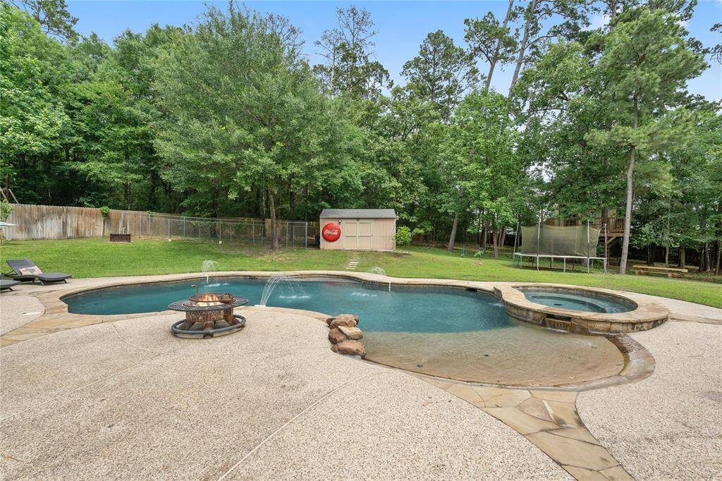Enjoy your pool with beach front entrance during the summer, take a dip in the hot tub on cool nights, sit by the fire and have some s'mores.