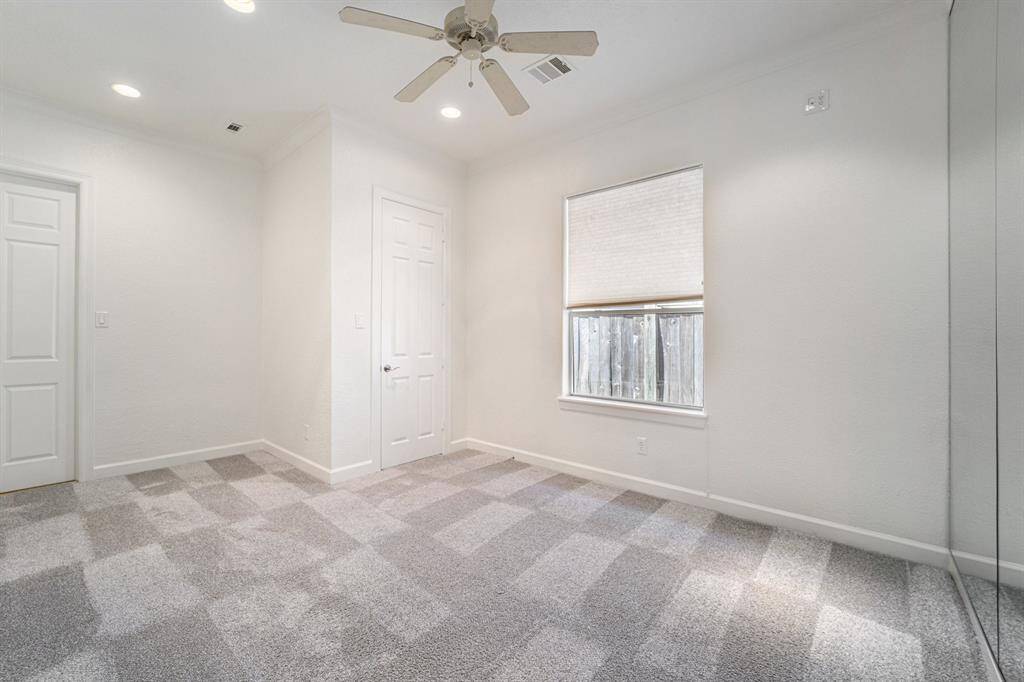 Unleash your inner decorator in this secondary bedroom.