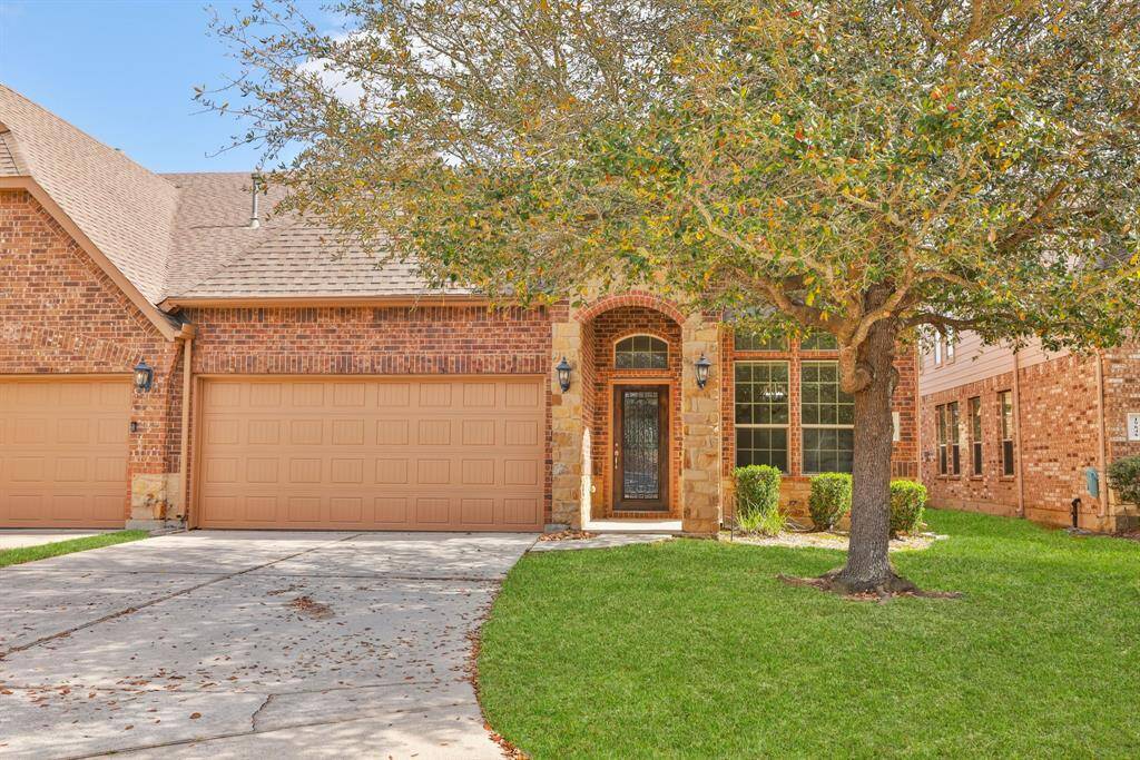 The HOA provides lawn maintenance service for the front yard, contributing to the neighborhood's well-maintained appearance. This community is tucked into the desired area of Gleannloch Farms. When you walk into this home, the size and feel will be impressive!