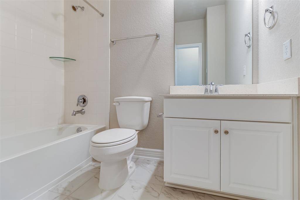 Note: Sample product photo. Actual exterior and interior selections may vary by homesite.  Photo may be virtually staged