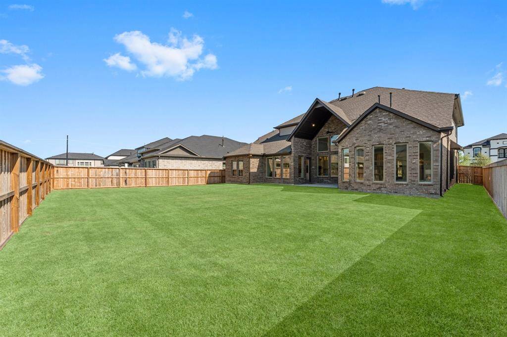 This pool ready oversized lot has endless possibilities!