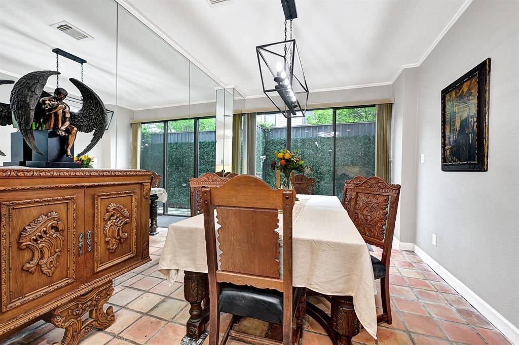 formal dining