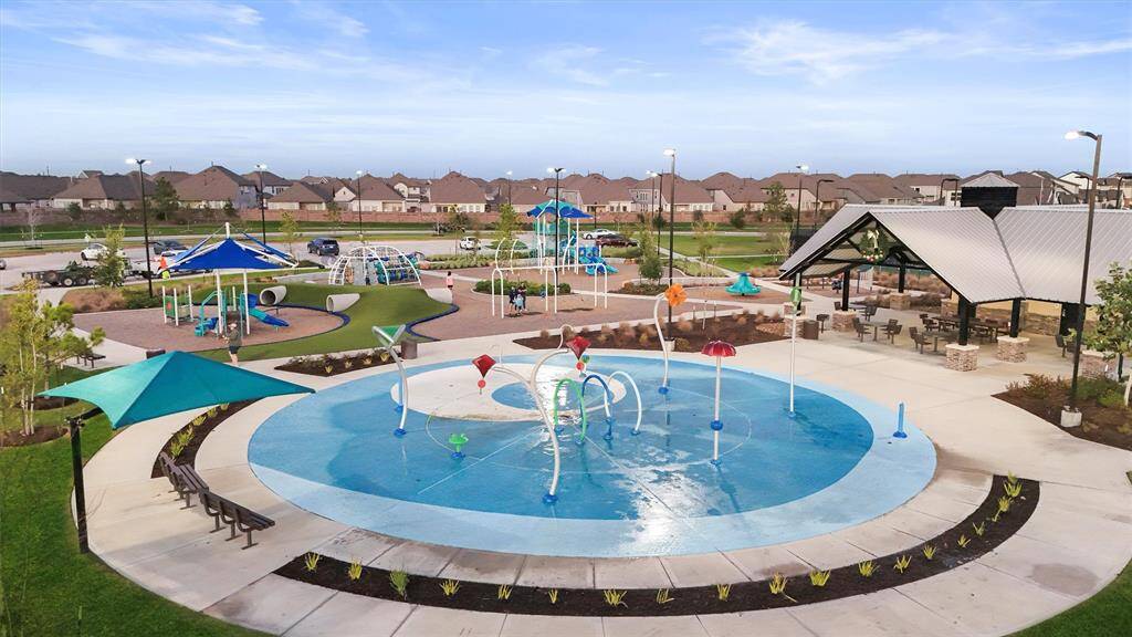 Splash pad