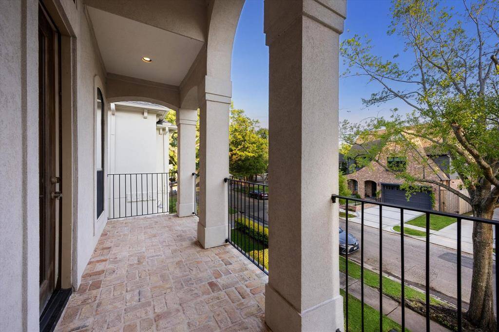 Balcony overlooking front of property