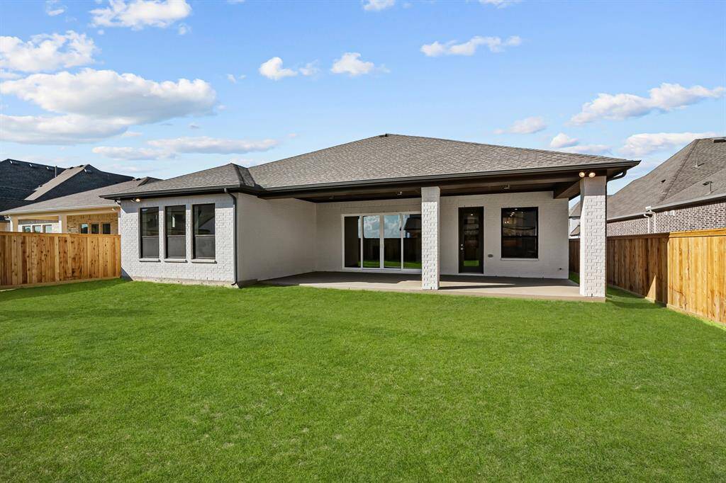 Welcome to The Milburn by David Weekley Homes. Move-In Ready Now!