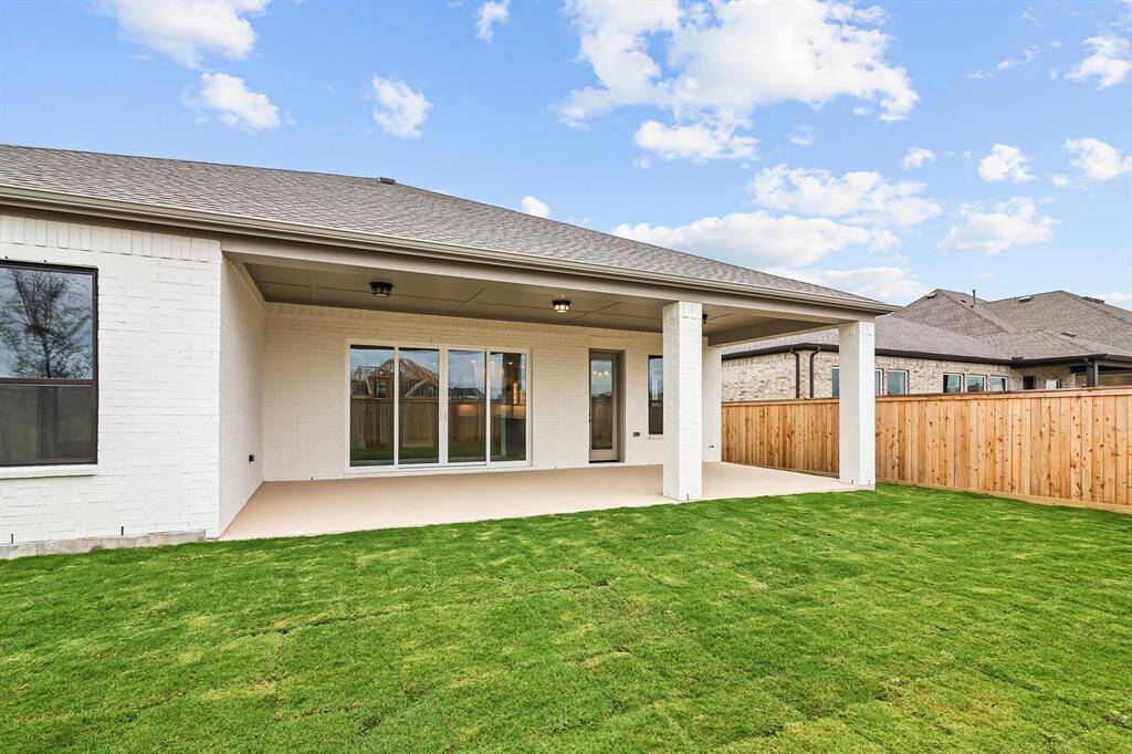 Welcome to The Milburn by David Weekley Homes. Move-In-Ready Now!