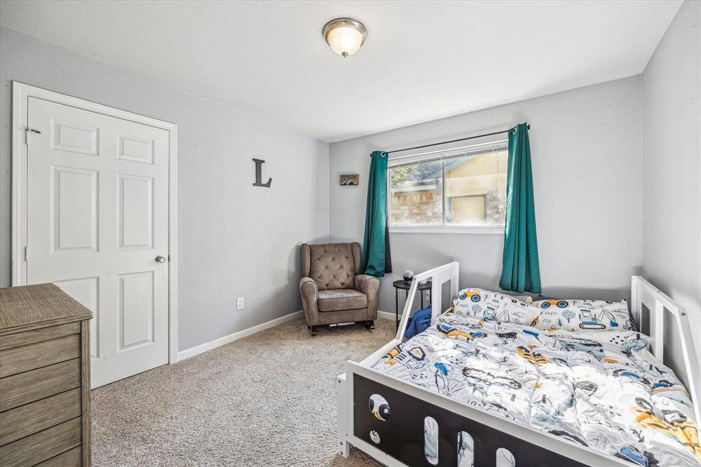 Another secondary bedroom