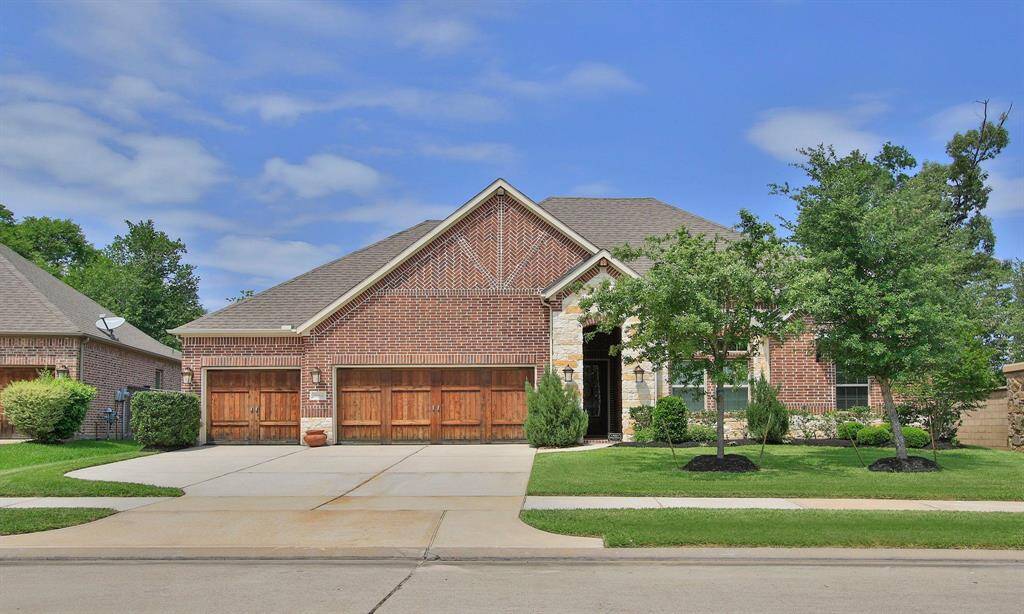 Welcome home to 23214 Creek Park Drive in the sought after community of Mckenzie Park.This Emerald Home comes with 4 bedrooms, 3 full baths, a dedicated office and a sparkling pool and spa.