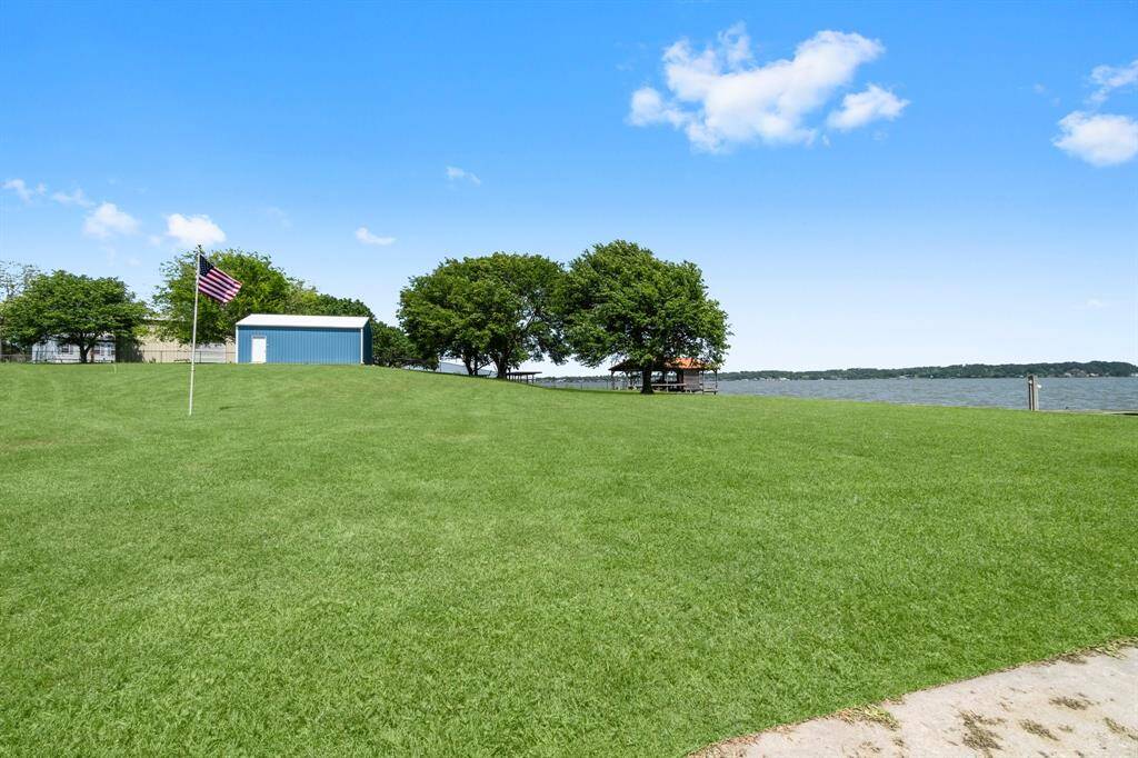 This is last lot is located on Nikki's Landing. Location on the point and is ready for your dream home with great year round views!