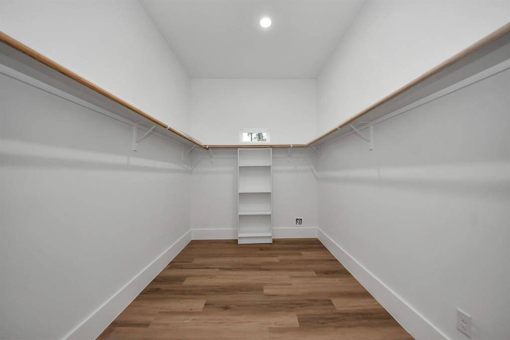 Extra Large Master Closet